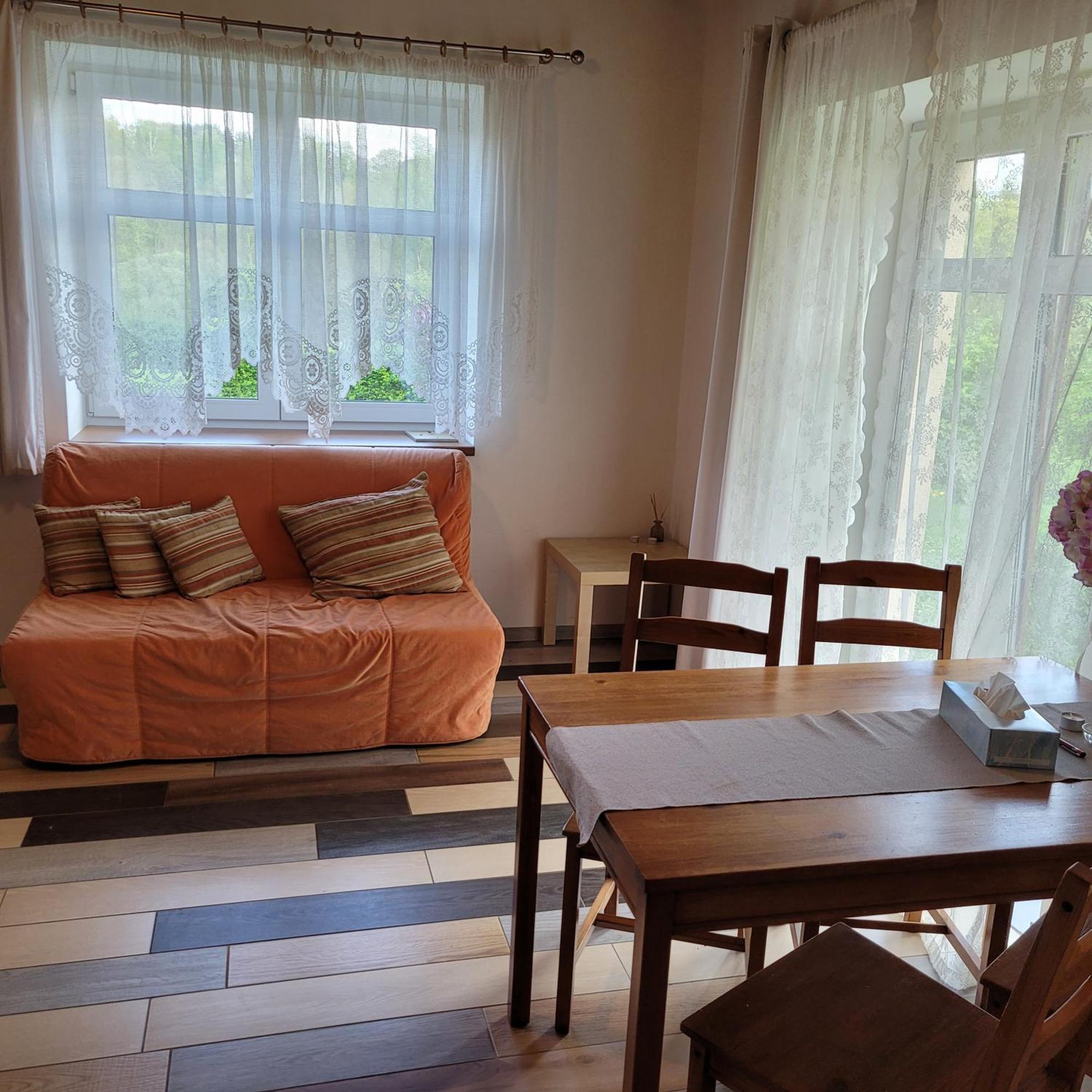 Chloumek Apartman Bela  Kültér fotó