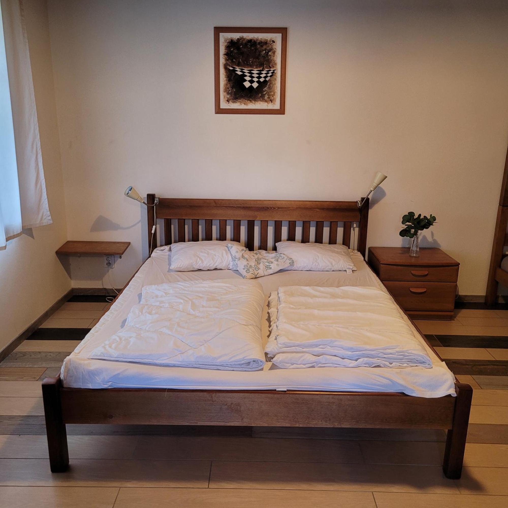 Chloumek Apartman Bela  Kültér fotó